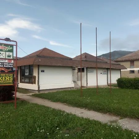 Motel Licki Krovovi Gračac